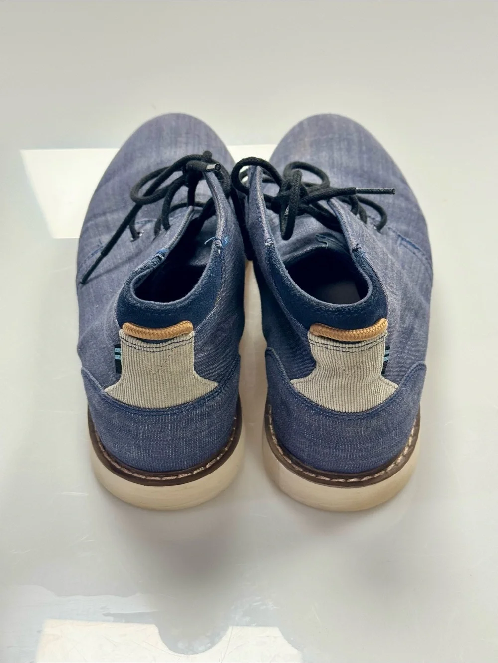 TOMS Men's Blue Chambray Chukka Shoes Lace Up Casual Size 10.5 EU 43.5